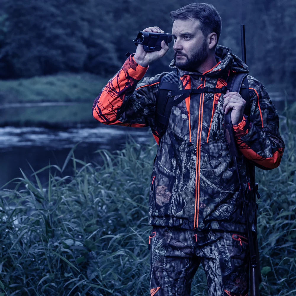 Axion XQ38 Thermal Monocular - Image 15
